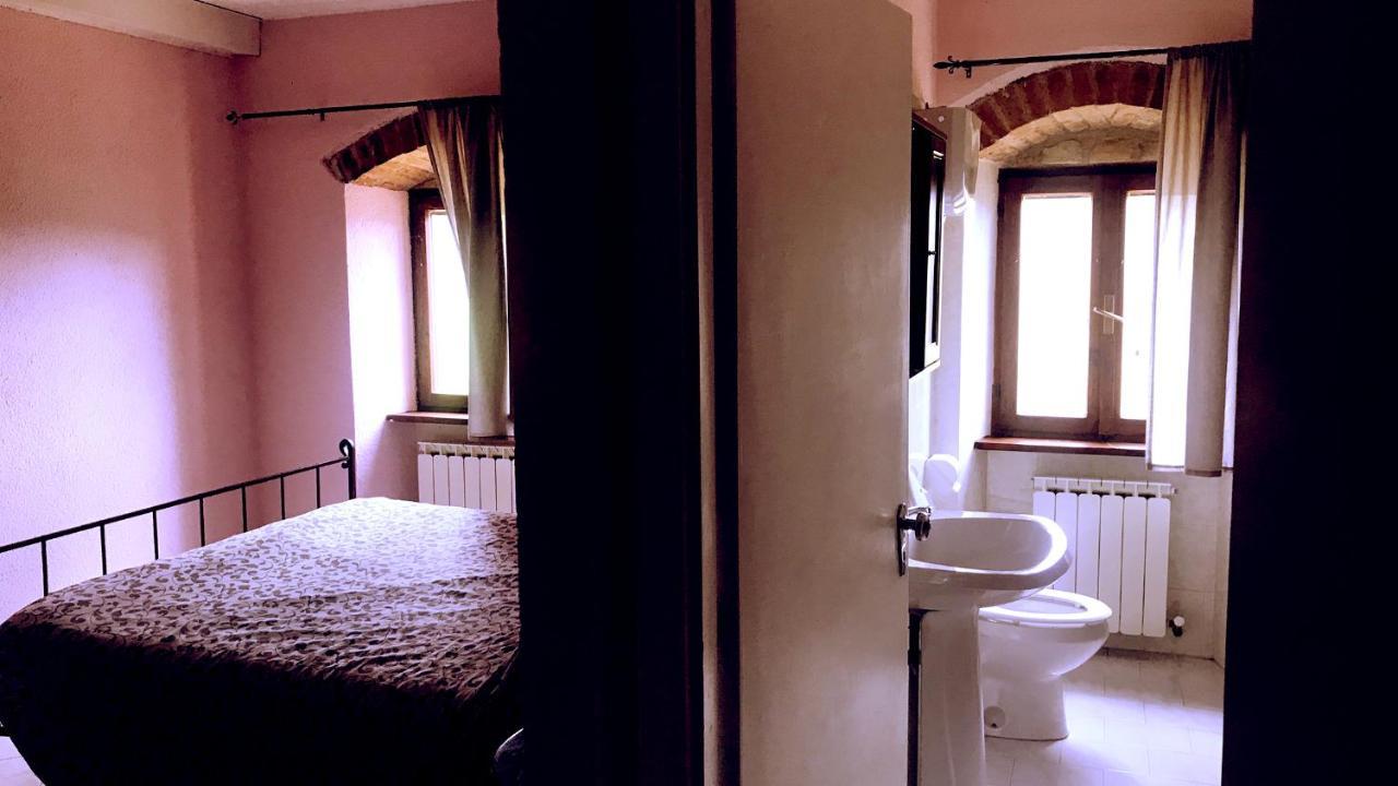 Pian D'Isola Bed & Breakfast Costacciaro Dış mekan fotoğraf