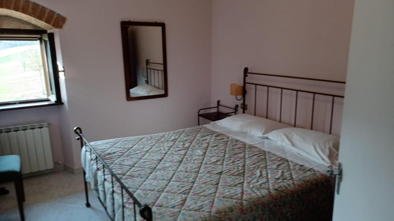 Pian D'Isola Bed & Breakfast Costacciaro Dış mekan fotoğraf